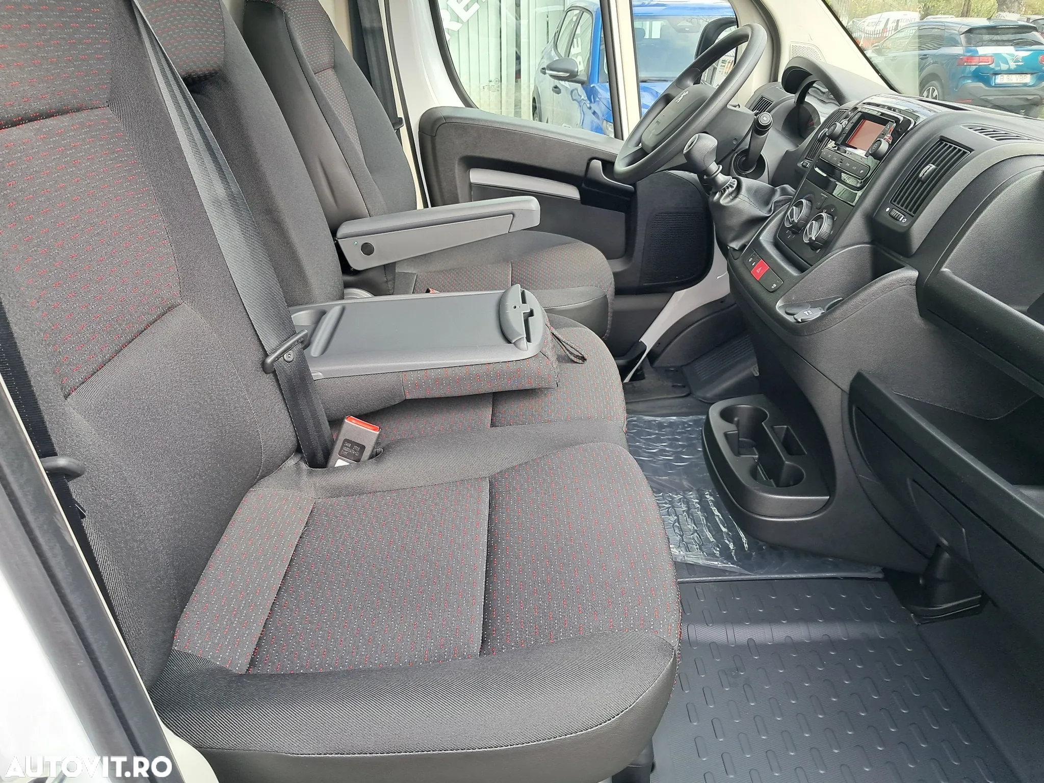 Peugeot BOXER FURGON L4H2 15 mc - 21