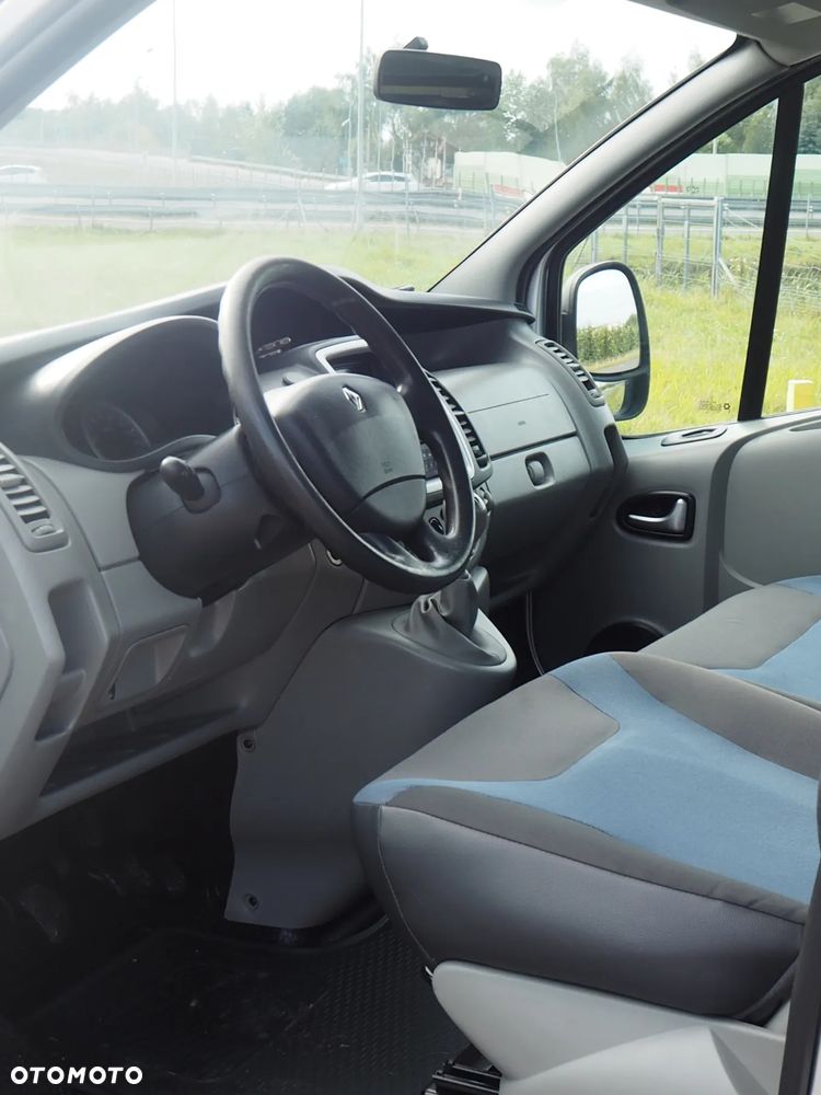 Renault Trafic 2.0 dCi 115 Passenger L2H1 Expression - 18