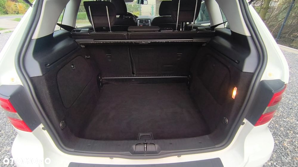 Mercedes-Benz Klasa B 180 BlueEFFICIENCY - 17