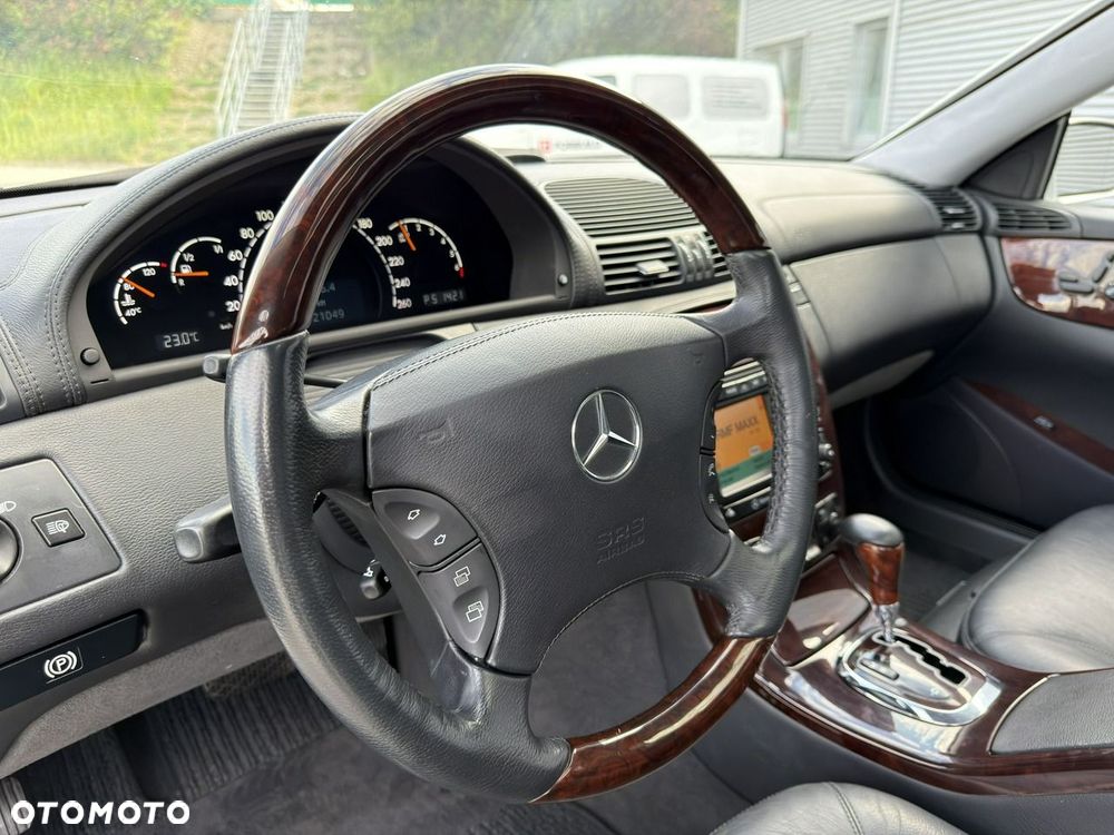Mercedes-Benz CL - 10