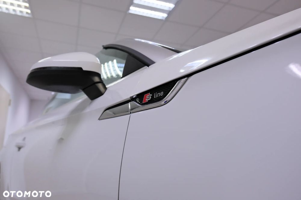 Audi A5 ver-coupe-35-tfsi-s-tronic-s-line - 6