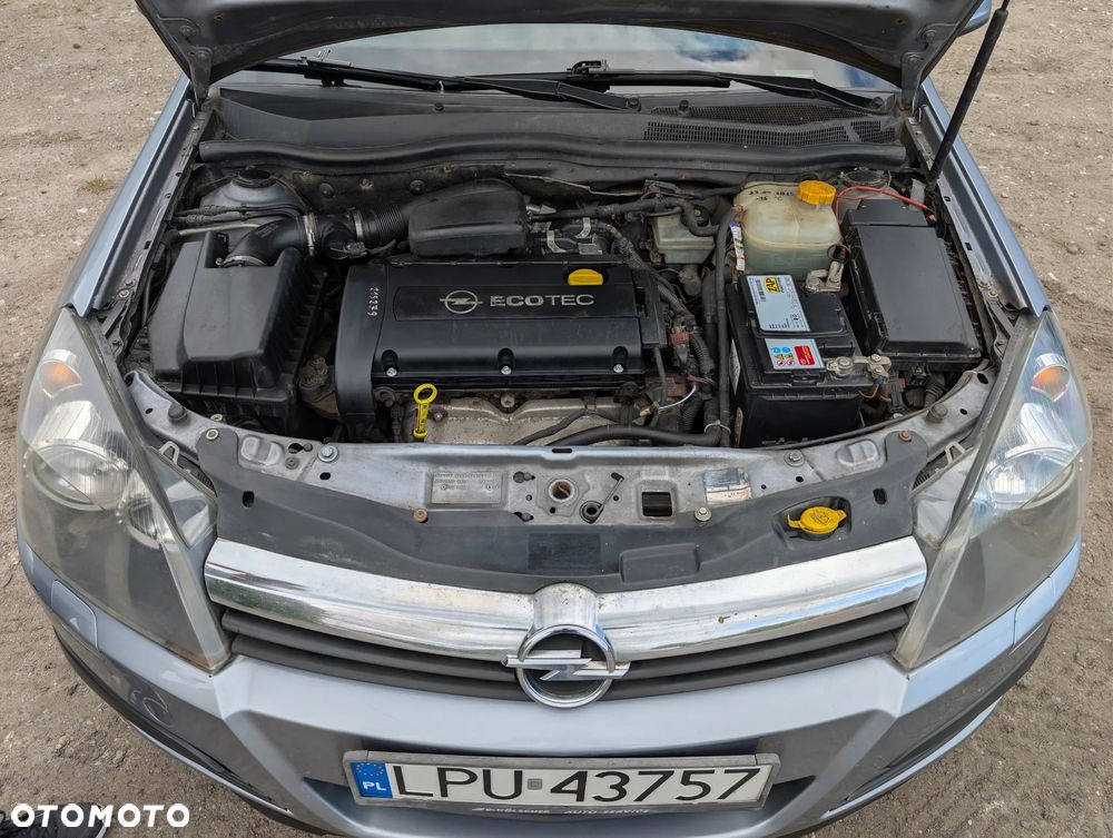Opel Astra 1.6 Cosmo - 19