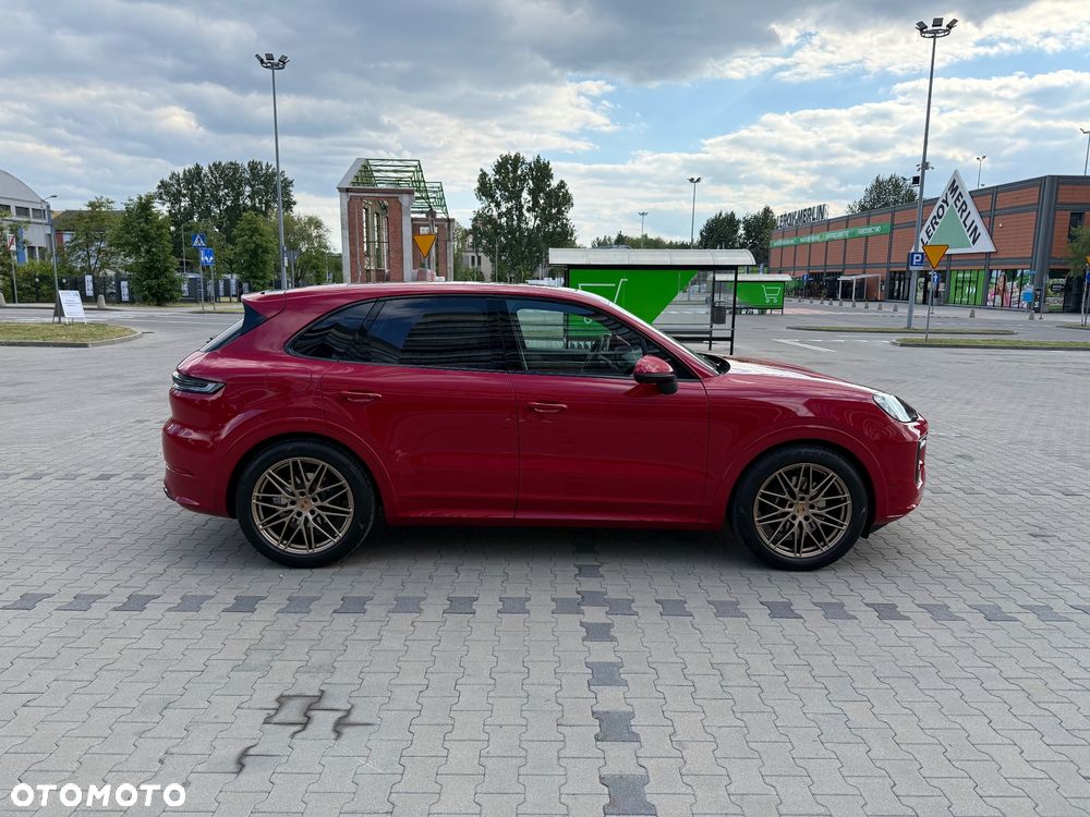 Porsche Cayenne Standard - 17