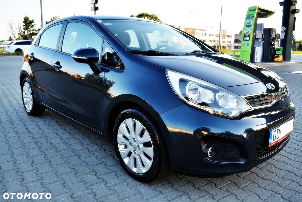Kia Rio 1.2 Edition 7 - 13