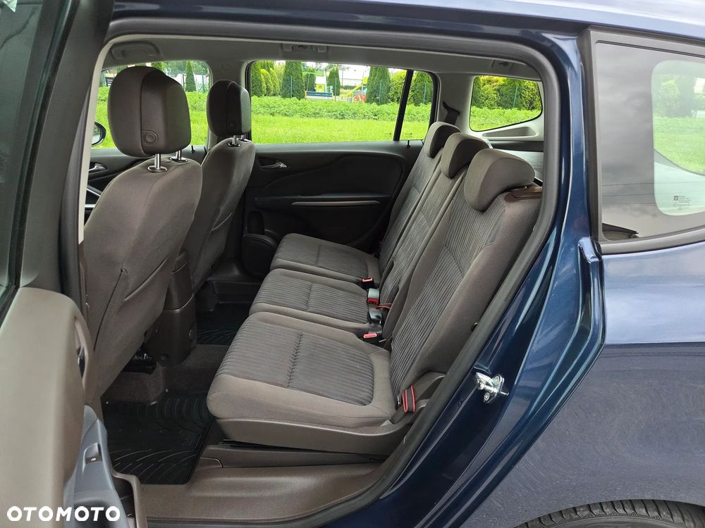 Opel Zafira 1.4 Turbo Business Edition - 18