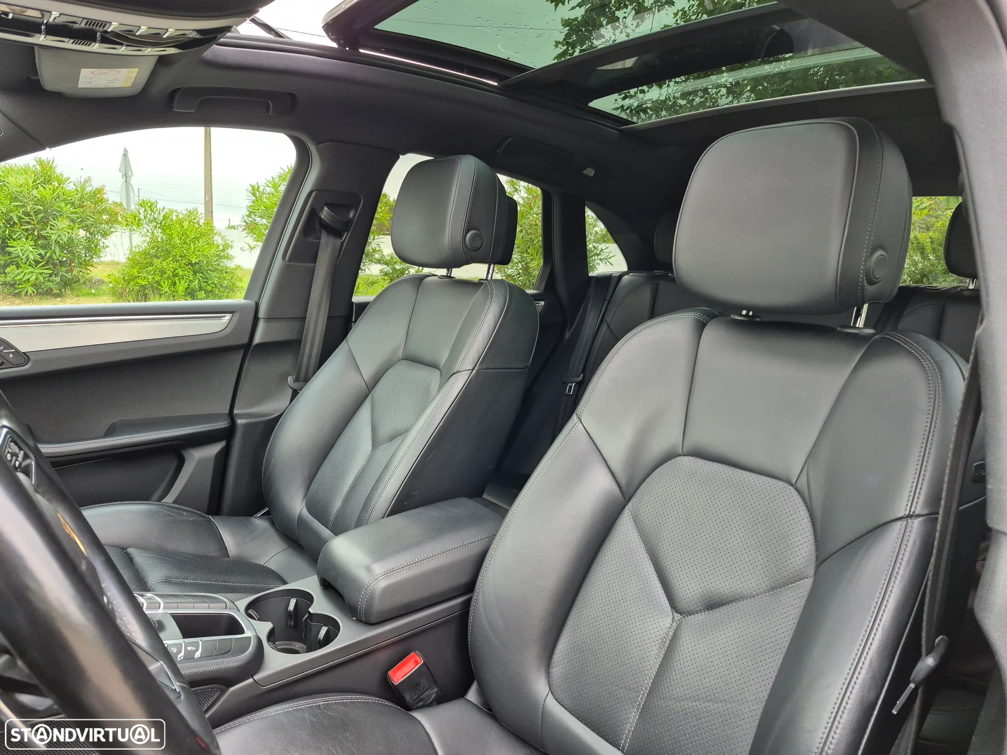 Porsche Macan S - 37
