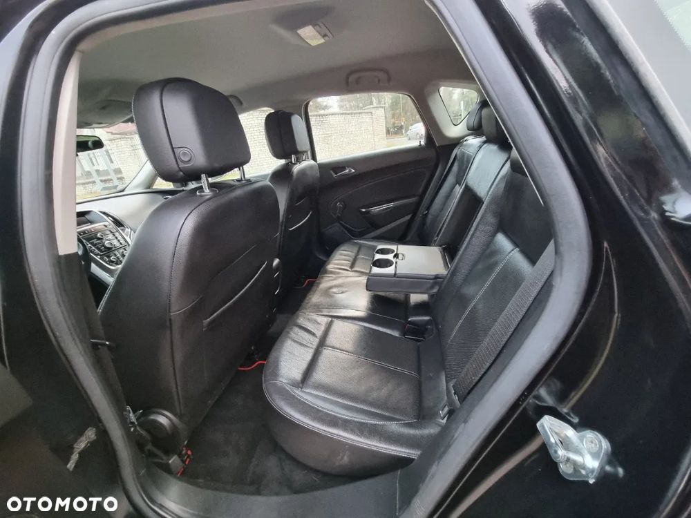 Opel Astra 1.4 T Sport S&S - 21