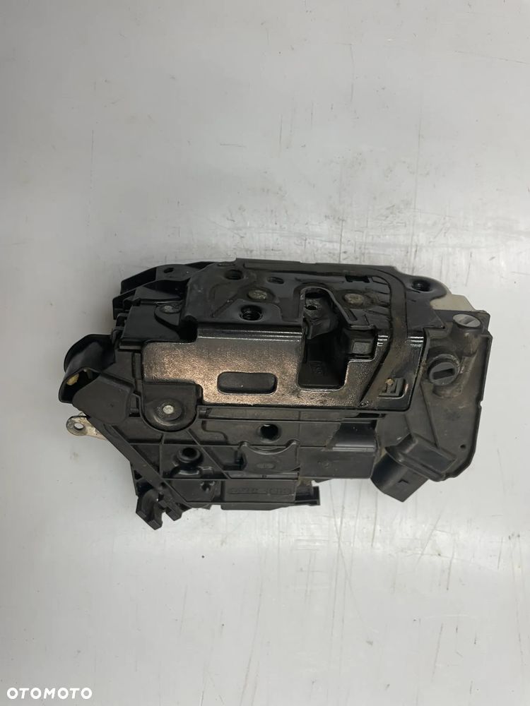 Zamek drzwi lewy tył Seat Ibiza IV 5D LIFT 6J0839015E - 4