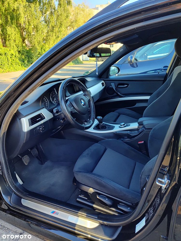 BMW Seria 3 318d DPF - 8