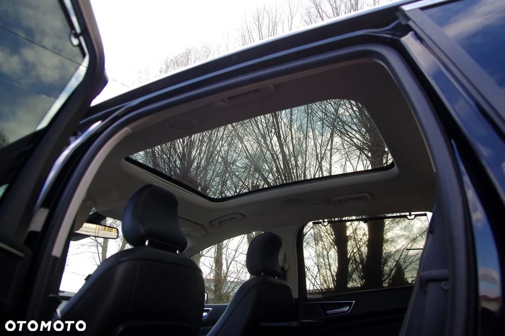 Ford S-Max 2.0 TDCi 4WD Titanium PowerShift - 7