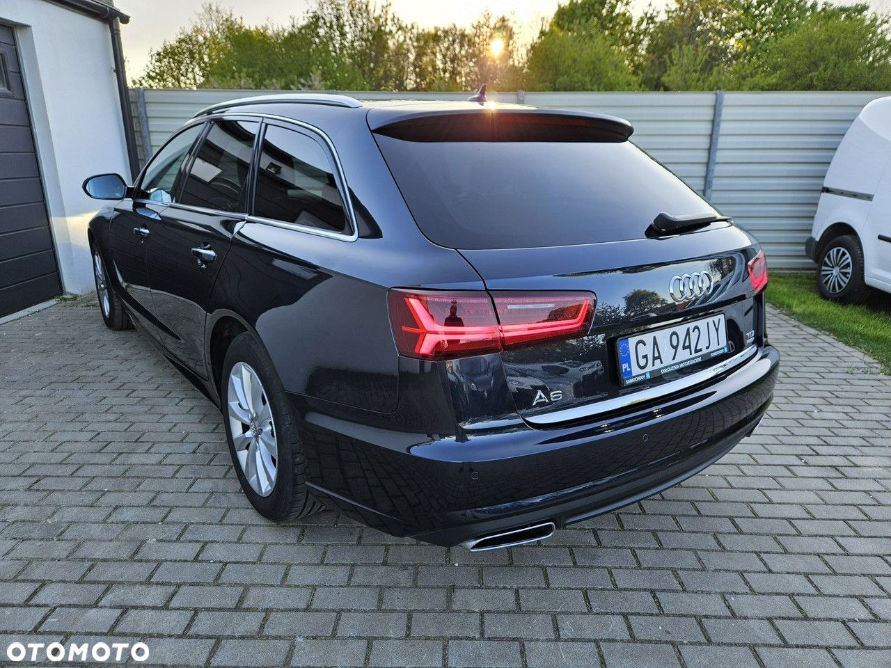 Audi A6 Avant 2.0 TDI Ultra DPF S tronic - 2