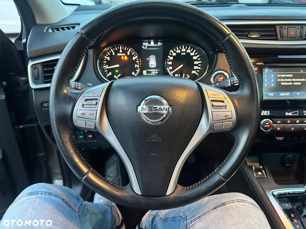 Nissan Qashqai 1.6 Tekna CVT - 30