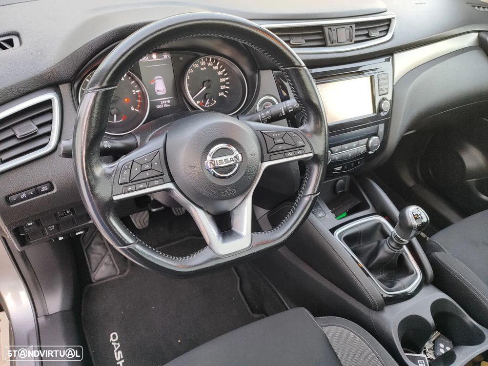 Nissan Qashqai 1.5 dCi N-Connecta - 11