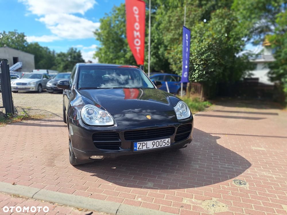 Porsche Cayenne - 10