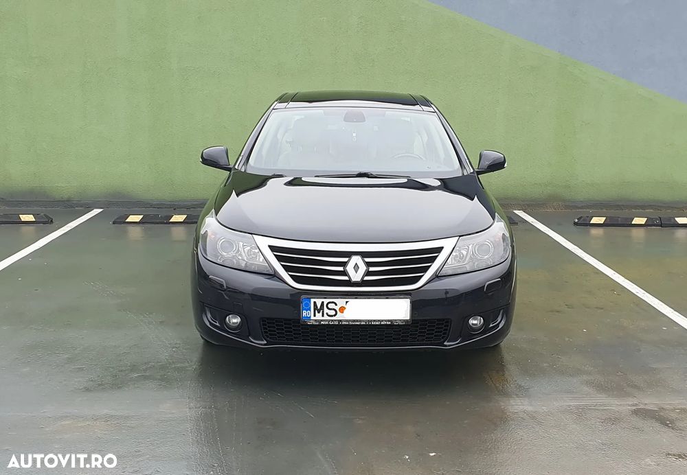 Renault Latitude 2.0 dCi Initiale Aut. - 10