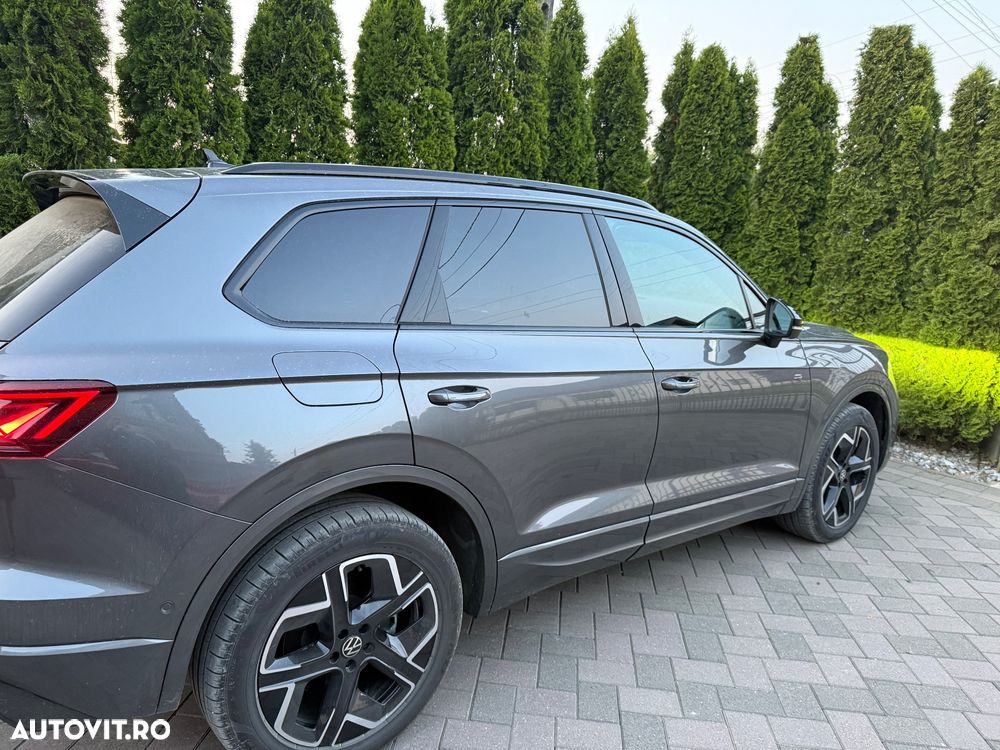Volkswagen Touareg - 10