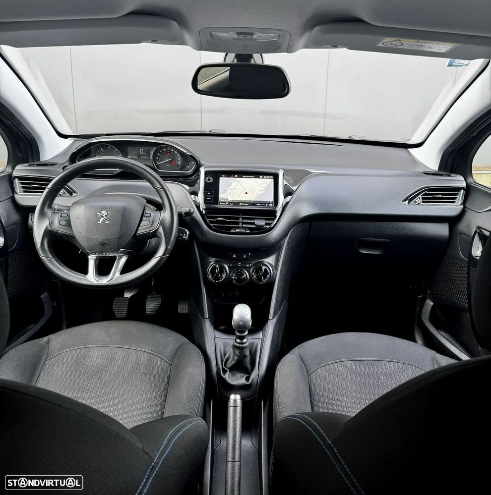 Peugeot 208 1.5 BlueHDi Signature - 15