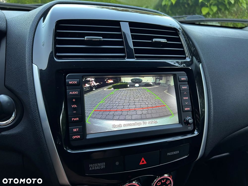 Peugeot 4008 - 32