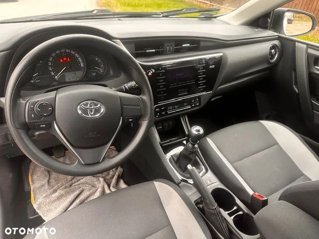 Toyota Auris - 6