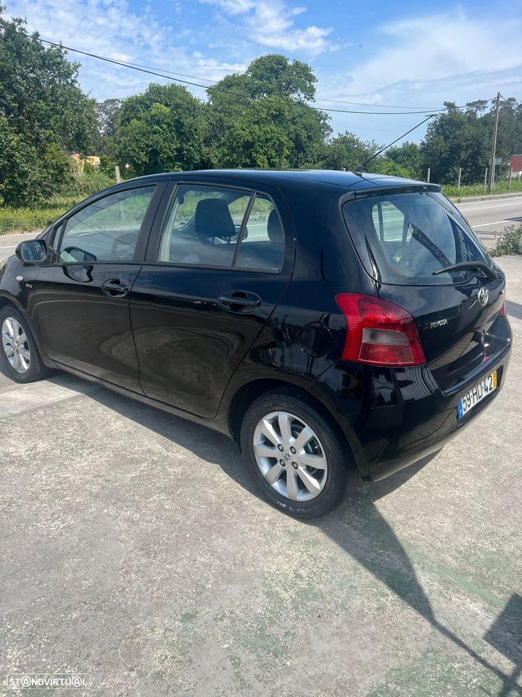 Toyota Yaris 1.4 D-4D AC - 5