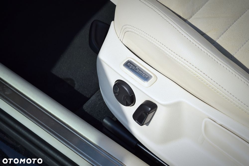 Volkswagen Passat 2.0 TDI (BlueMotion Technology) Highline - 20