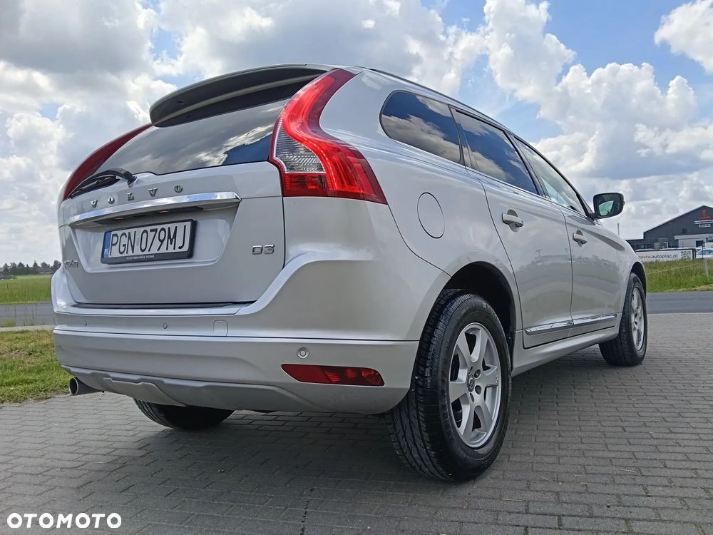 Volvo XC 60 D3 Geartronic Summum - 8