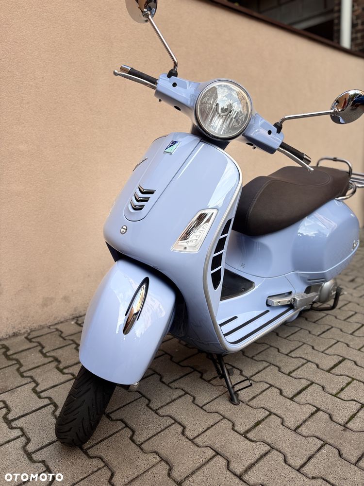 Vespa GTS - 1