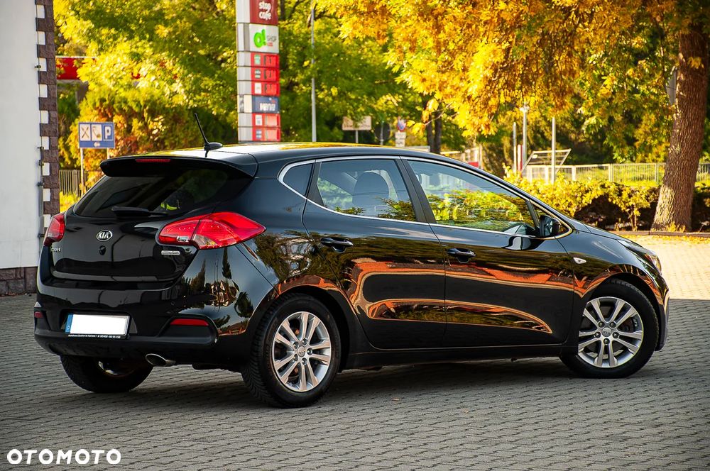 Kia Ceed 1.6 CRDi 128 Spirit - 18