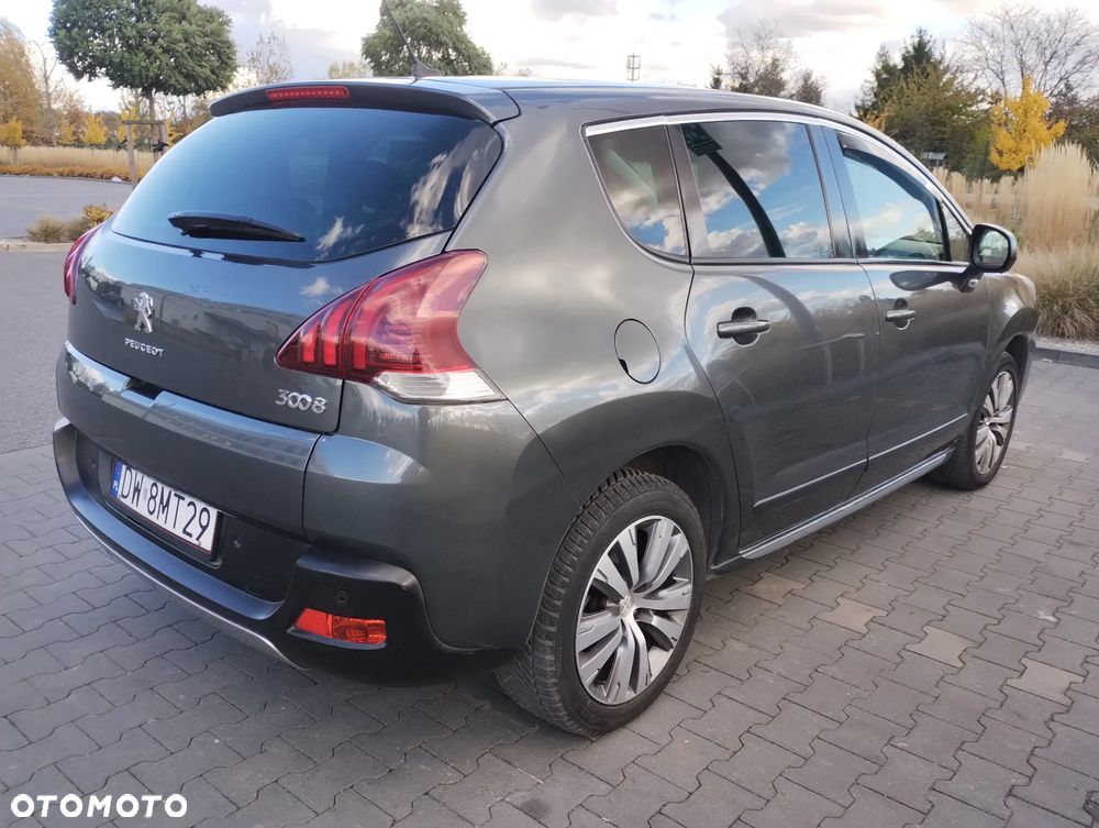 Peugeot 3008 BlueHDi 120 Stop & Start Business-Line - 4