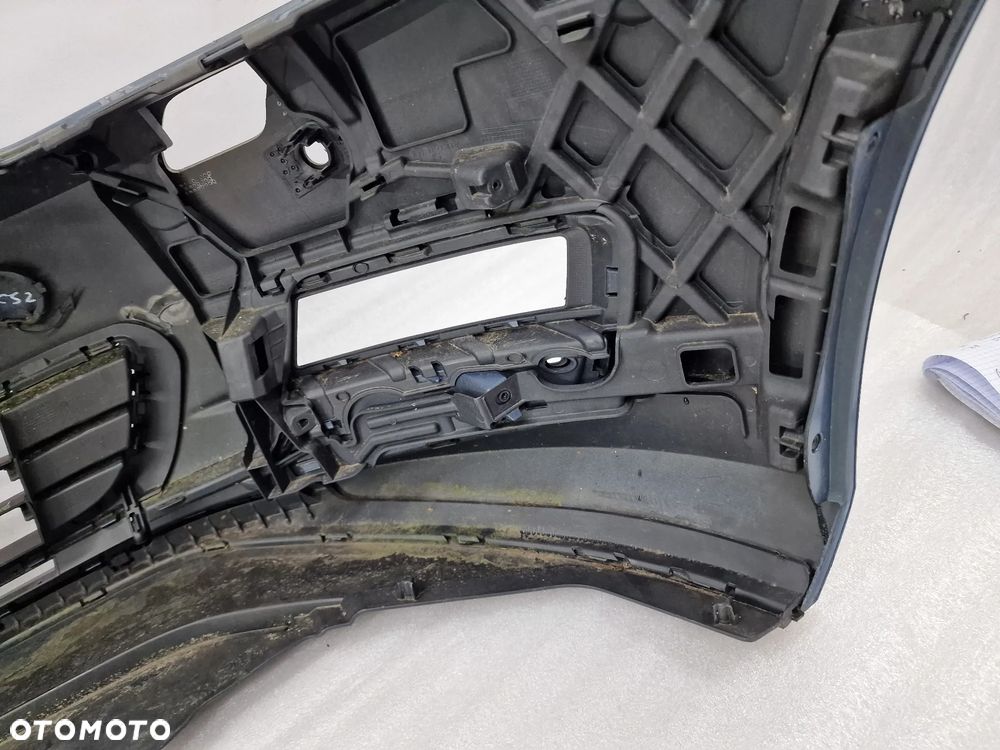 VW GOLF VII 5G0 12- ZDERZAK PRZEDNI PRZÓD NA SPRYSKI + 6X PDC + KRATKI + OSŁONA POD ZDERZAK , NR AUKCJI NZ1275 - 24