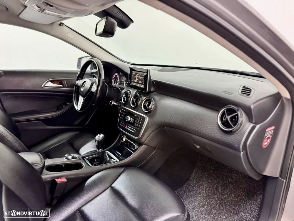 Mercedes-Benz A 180 CDI BlueEFFICIENCY - 39