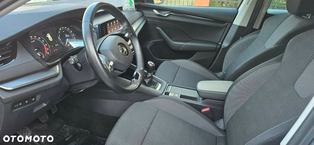 Skoda Octavia 2.0 TDI Ambition - 10
