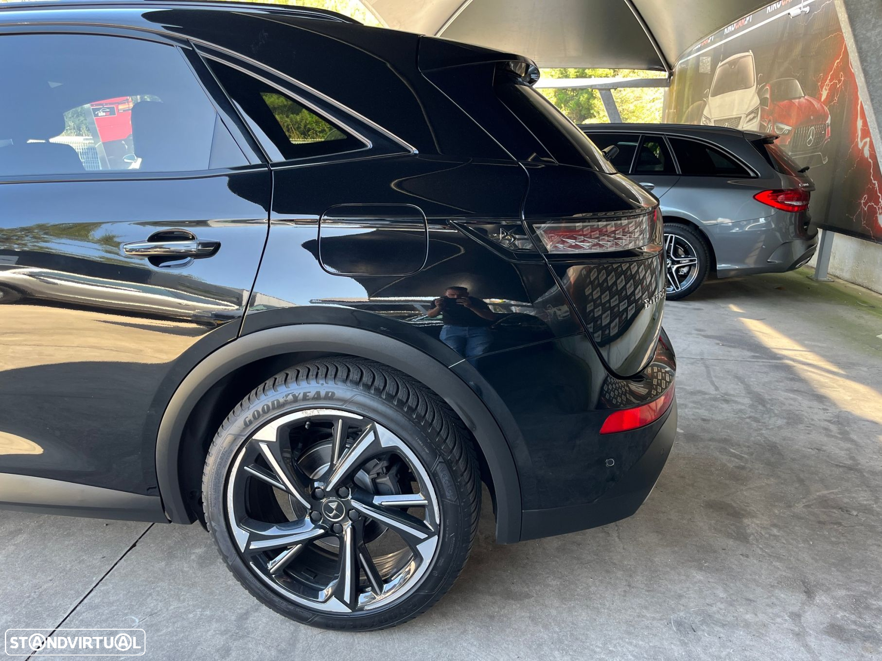 DS DS7 Crossback - 11