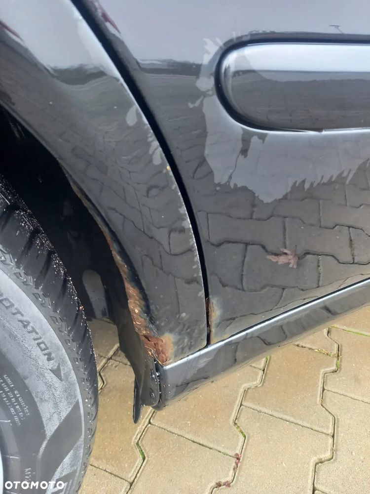 Mercedes-Benz Klasa E - 14