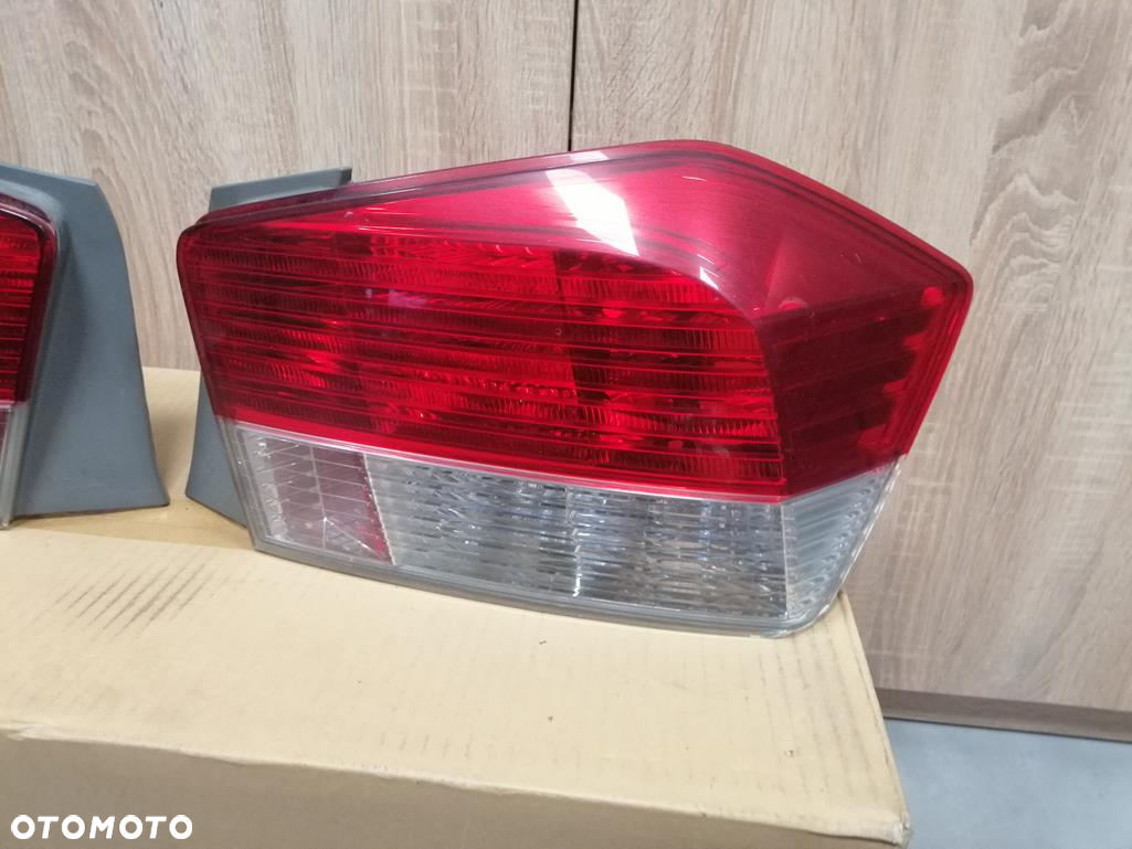 Honda City II 2 lampa tył prawa lewa - 3
