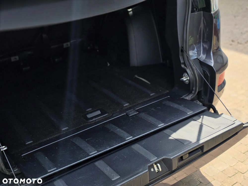 Mitsubishi Outlander - 13