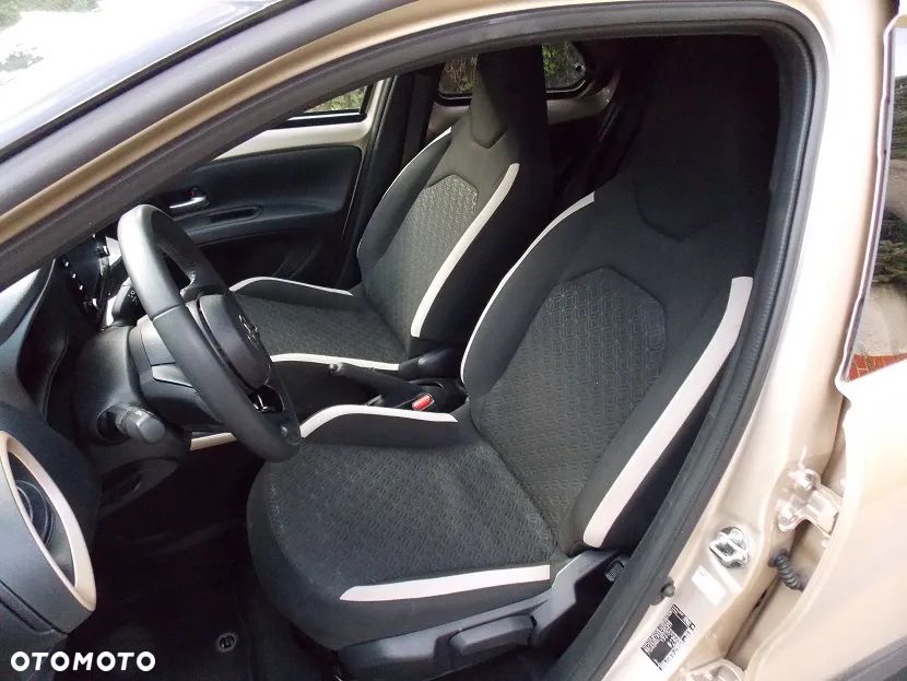 Toyota Aygo X 1.0 VVT-i Style - 11