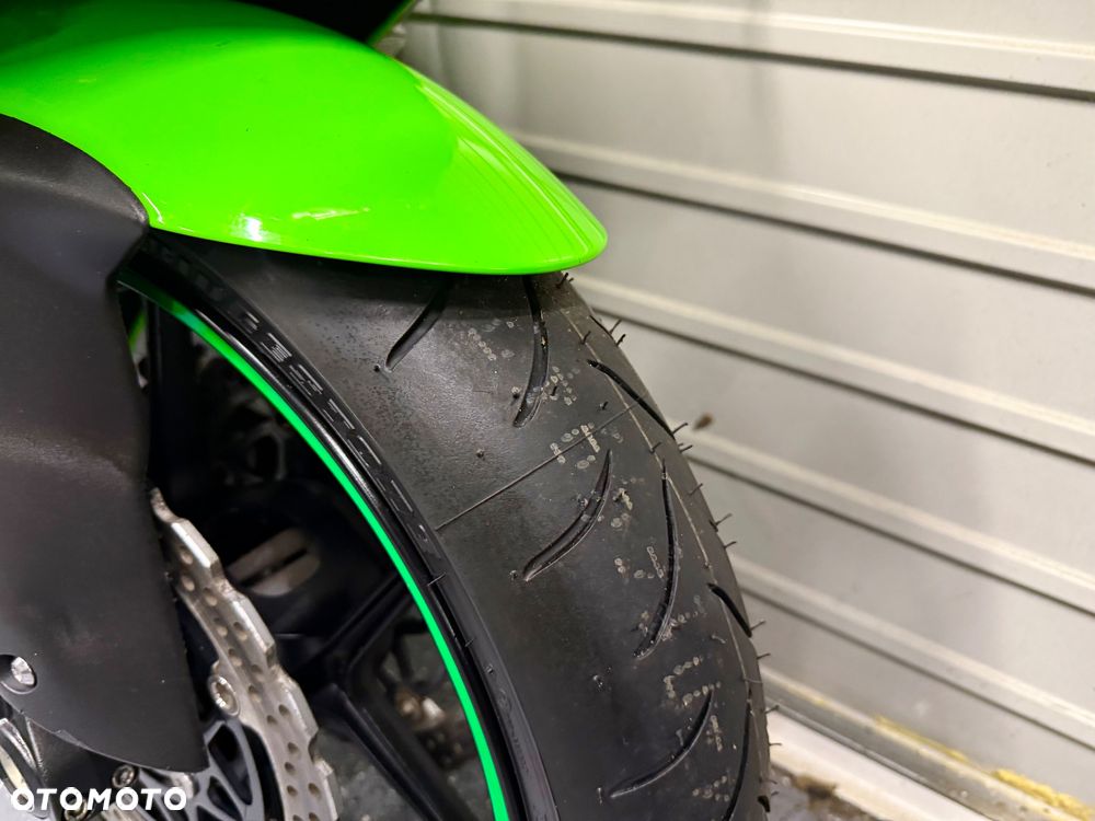 Kawasaki Ninja - 7