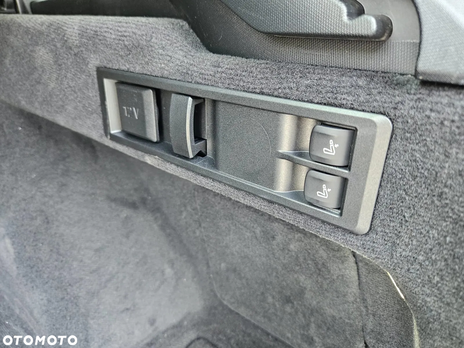 BMW Seria 3 320d Touring - 12