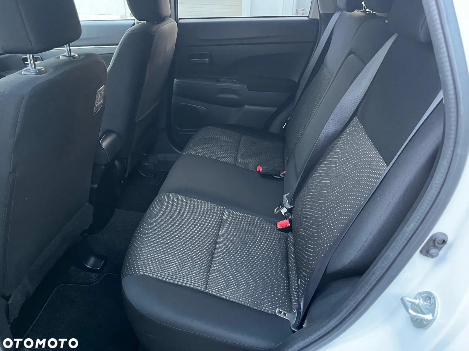 Mitsubishi ASX 1.6 Intense AS&G - 28