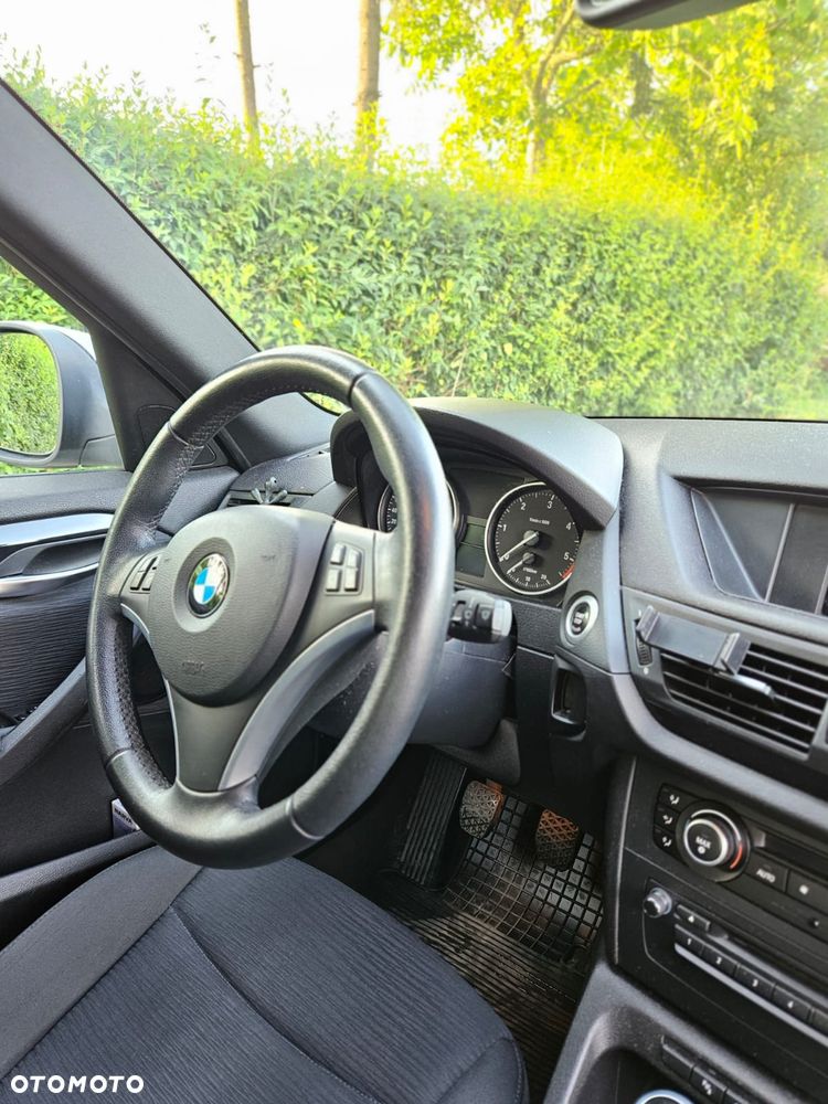 BMW X1 sDrive18d - 19