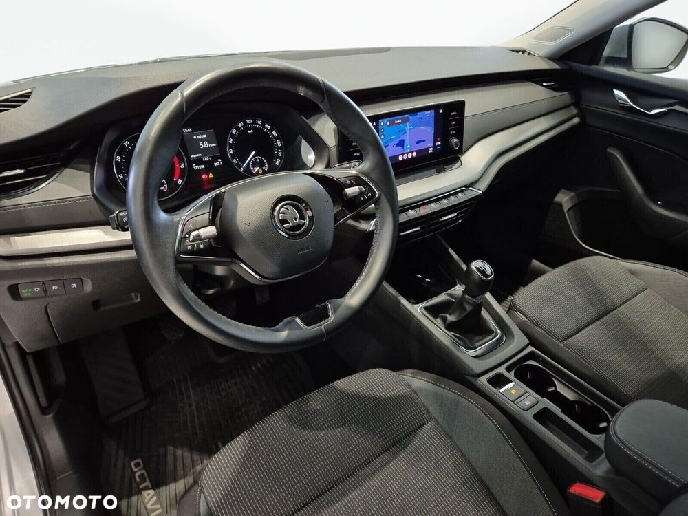 Skoda Octavia 1.5 TSI ACT Ambition - 11