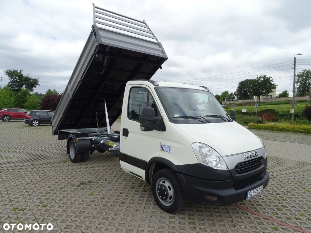 Iveco DAILY - 1