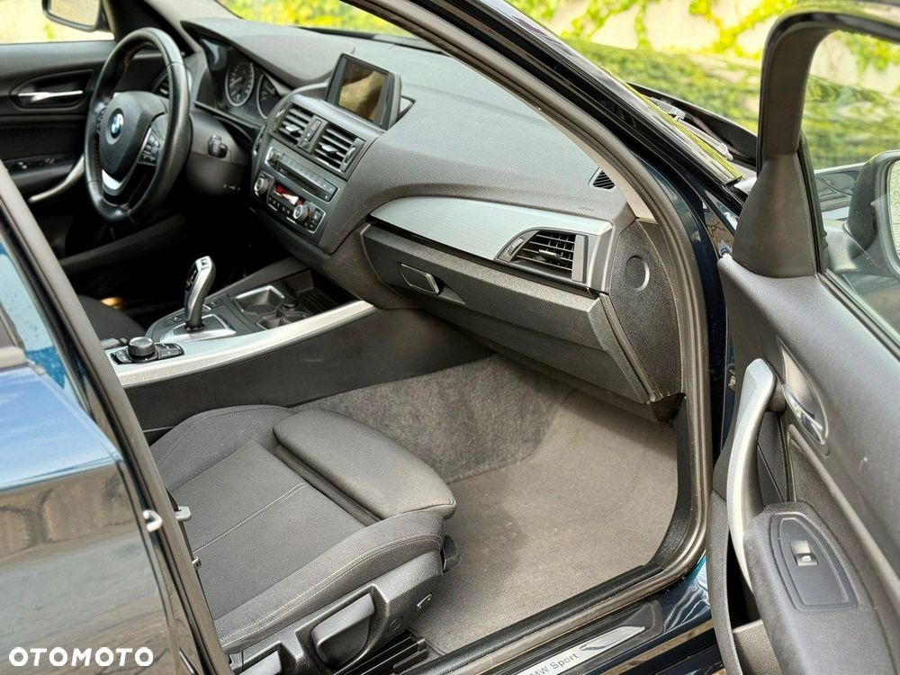 BMW Seria 1 118i Sport Line - 8