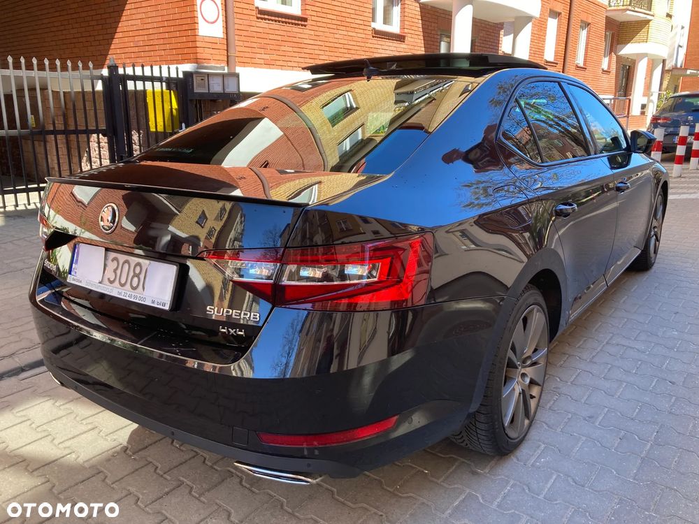 Skoda Superb 2.0 TSI 4x4 Sportline DSG - 2