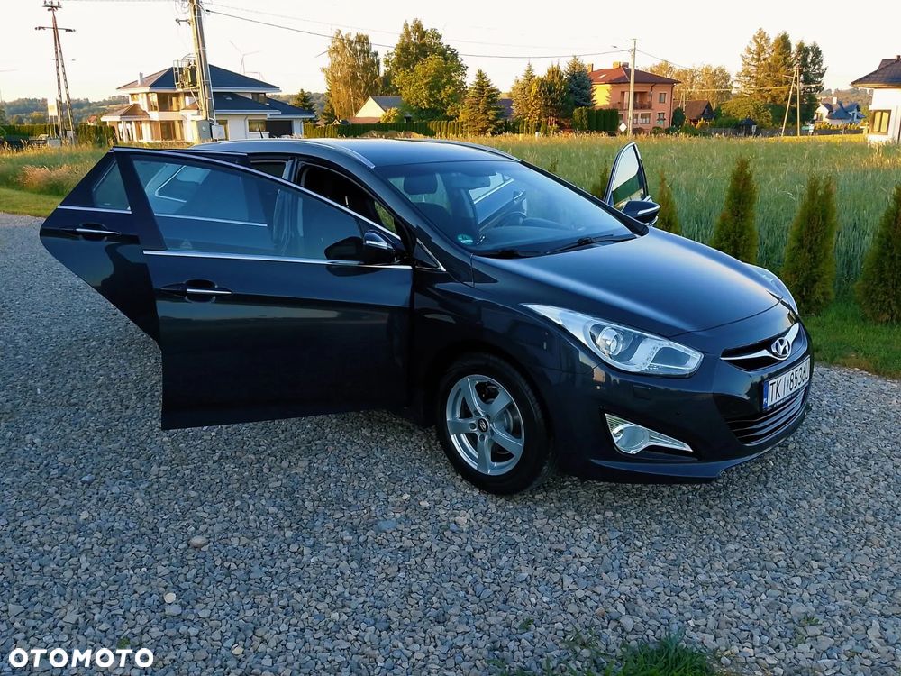 Hyundai i40 i40cw 1.6 Fifa World Cup Edition - 36