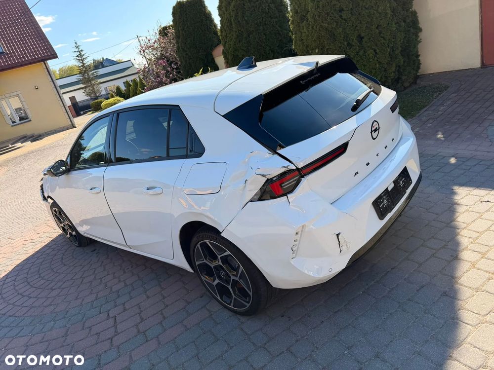 Opel Astra 1.6 T Plug-in Hybrid GS - 5