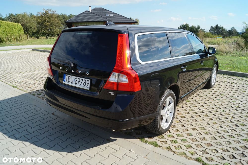 Volvo V70 - 9