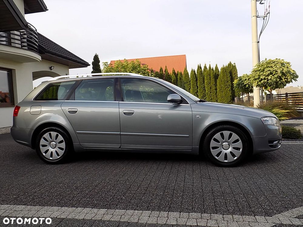 Audi A4 Avant - 16