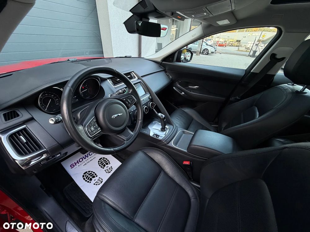 Jaguar E-Pace - 13